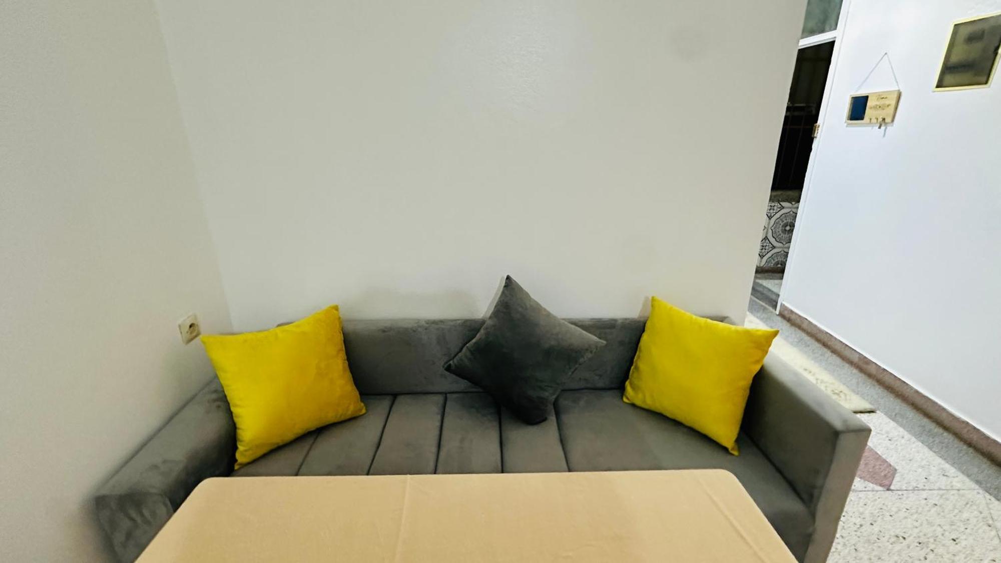 Karaz Homestay Grand Appartement Avec Rooftop Monte Arrouit Exterior foto